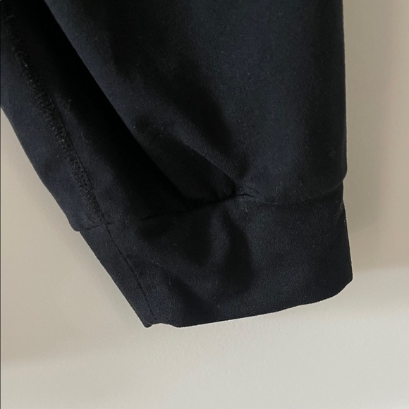 VUORI Black Jogger Pants, Size XS - Picture 8 of 10
